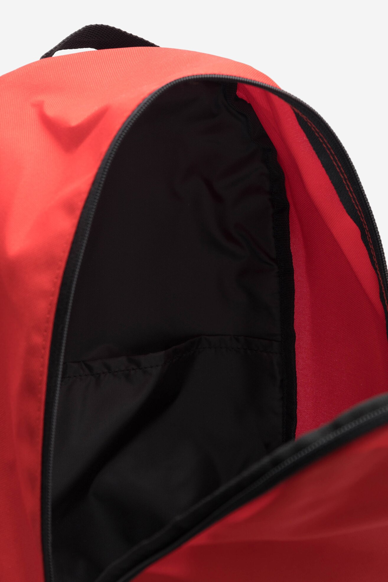 Ranac adidas LIN CLAS BP DAY HR5342 CRVENA