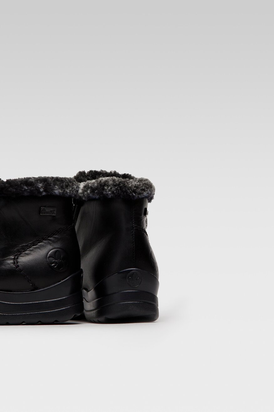 
                Bokacsizma Rieker FEKETE - 5904862174112