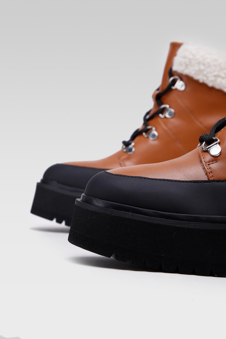 
                Боти Jenny Fairy КАМЕЛ - 5904248245610