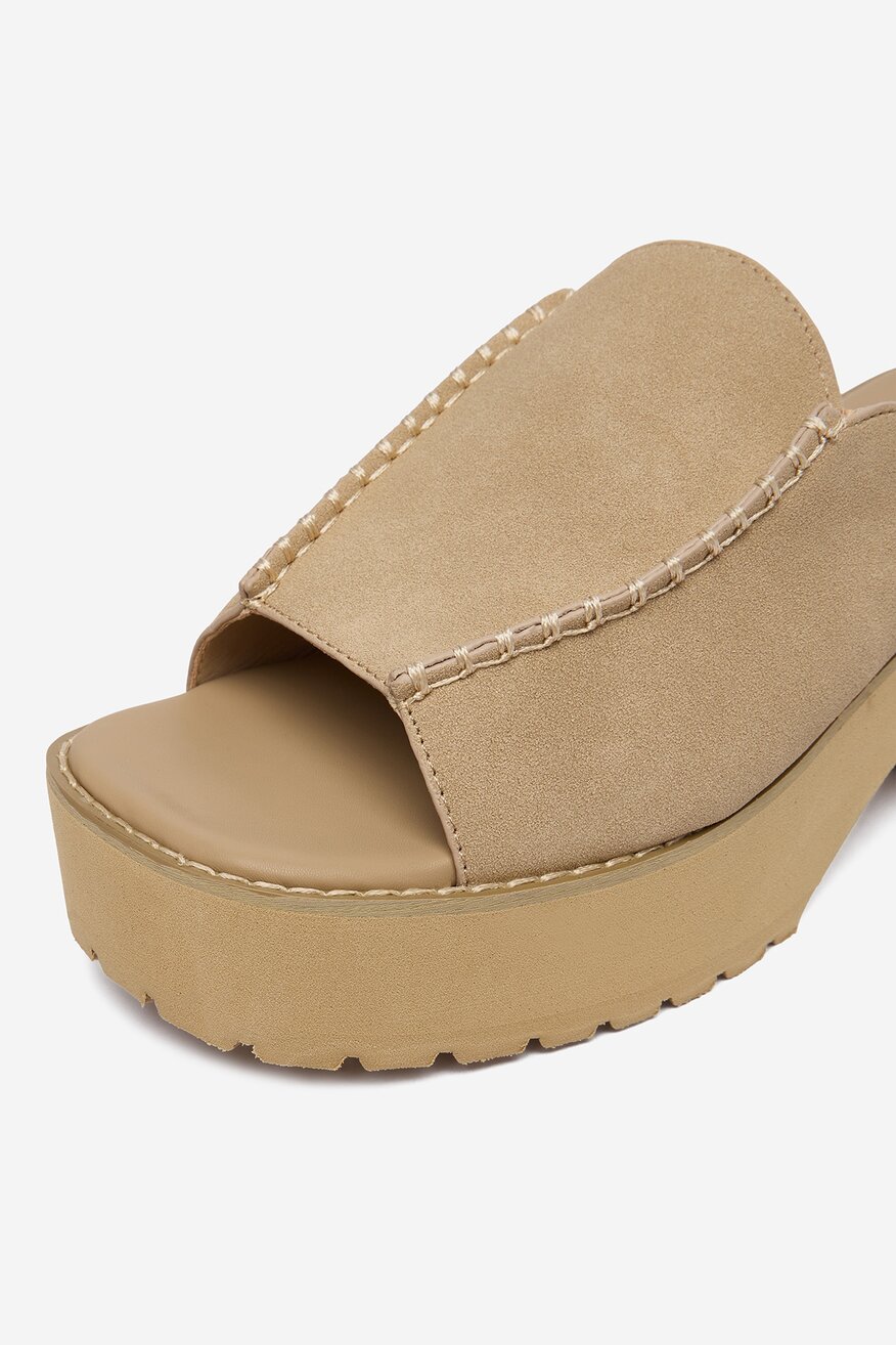 
                Jenny - Klapki - 5906751942529