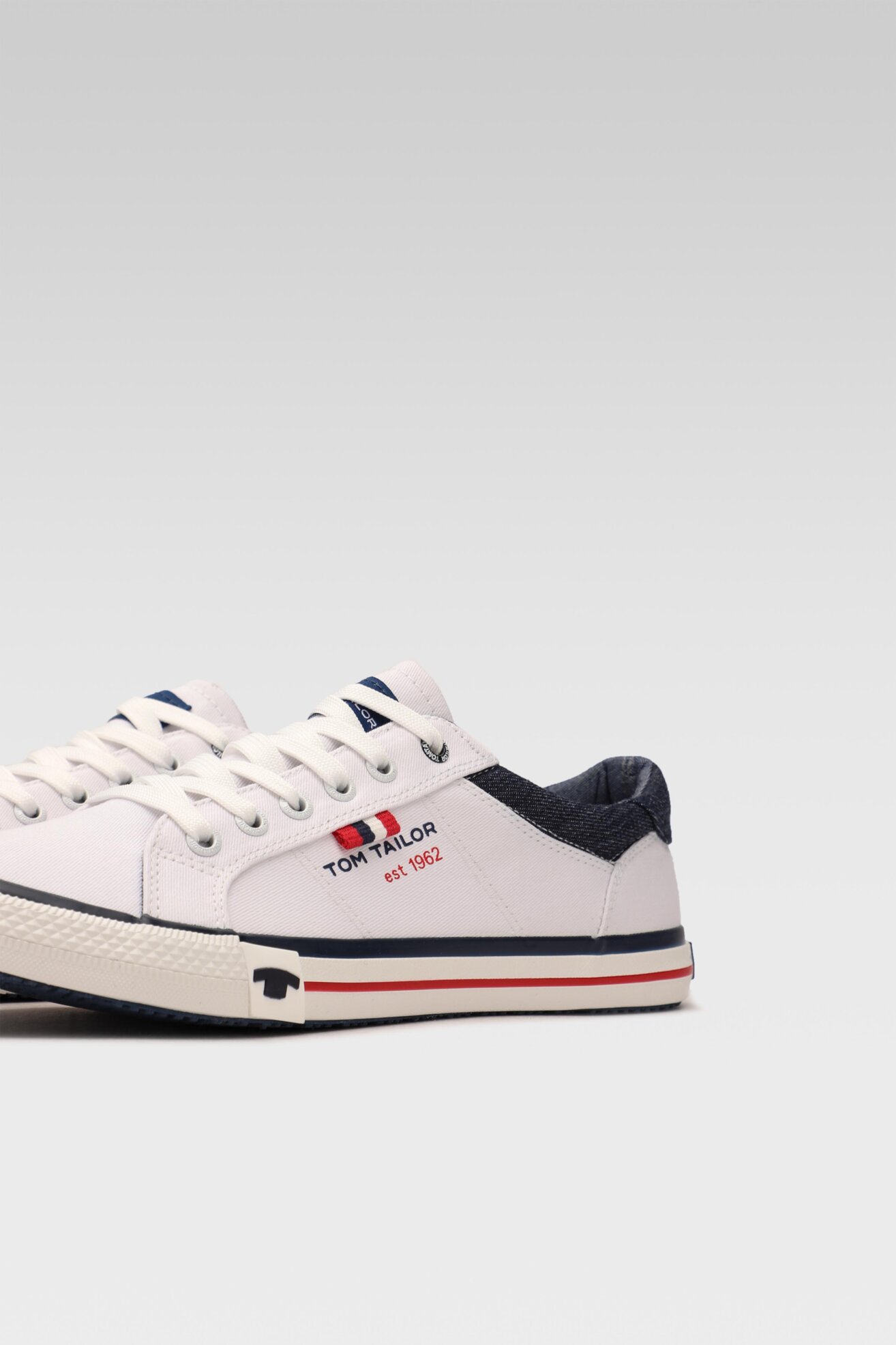 Trampki Tom Tailor 118040100 Biały