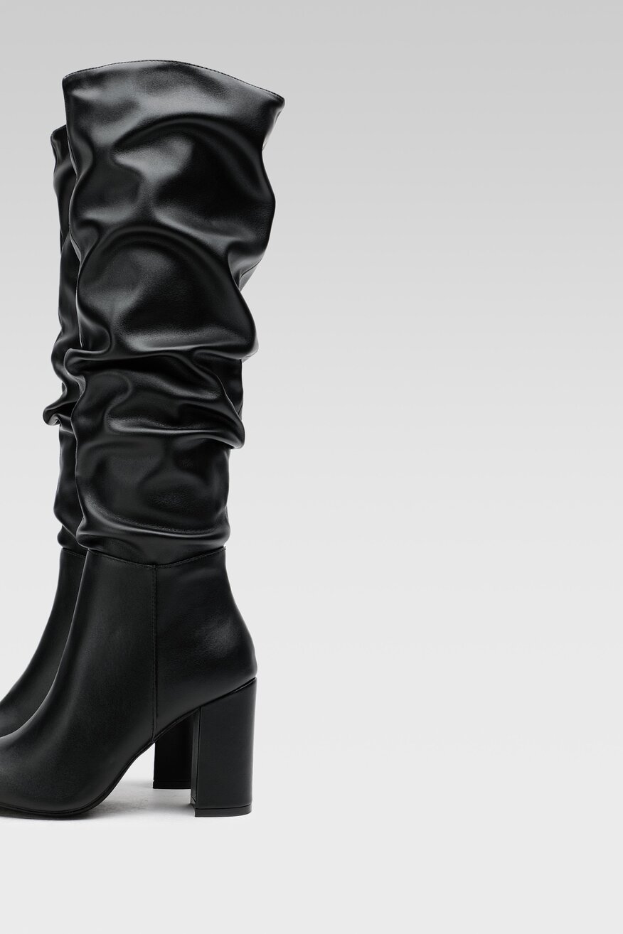 
                Cizme DeeZee NEGRU - 5904862162126