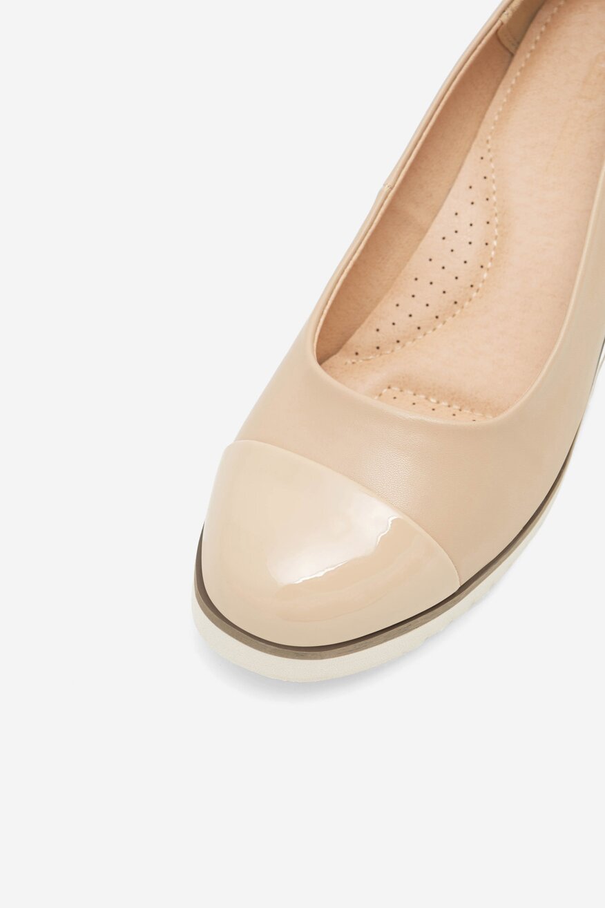 
                Напівчеревик Clara Barson БЕЖЕВИЙ - 5905588245520