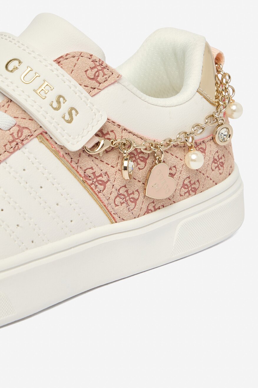 
                GUESS - Sneakersy - 5906751755112