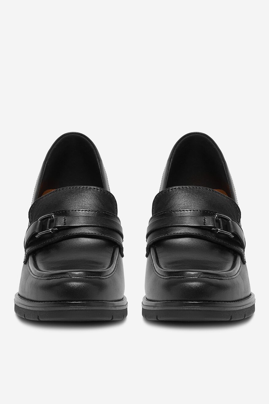 Lasocki - Loafersy skórzane na obcasie - 5906751008508