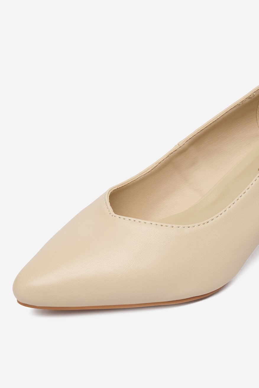 
                Туфлі-Човники Lasocki БЕЖЕВИЙ - 5906751656761