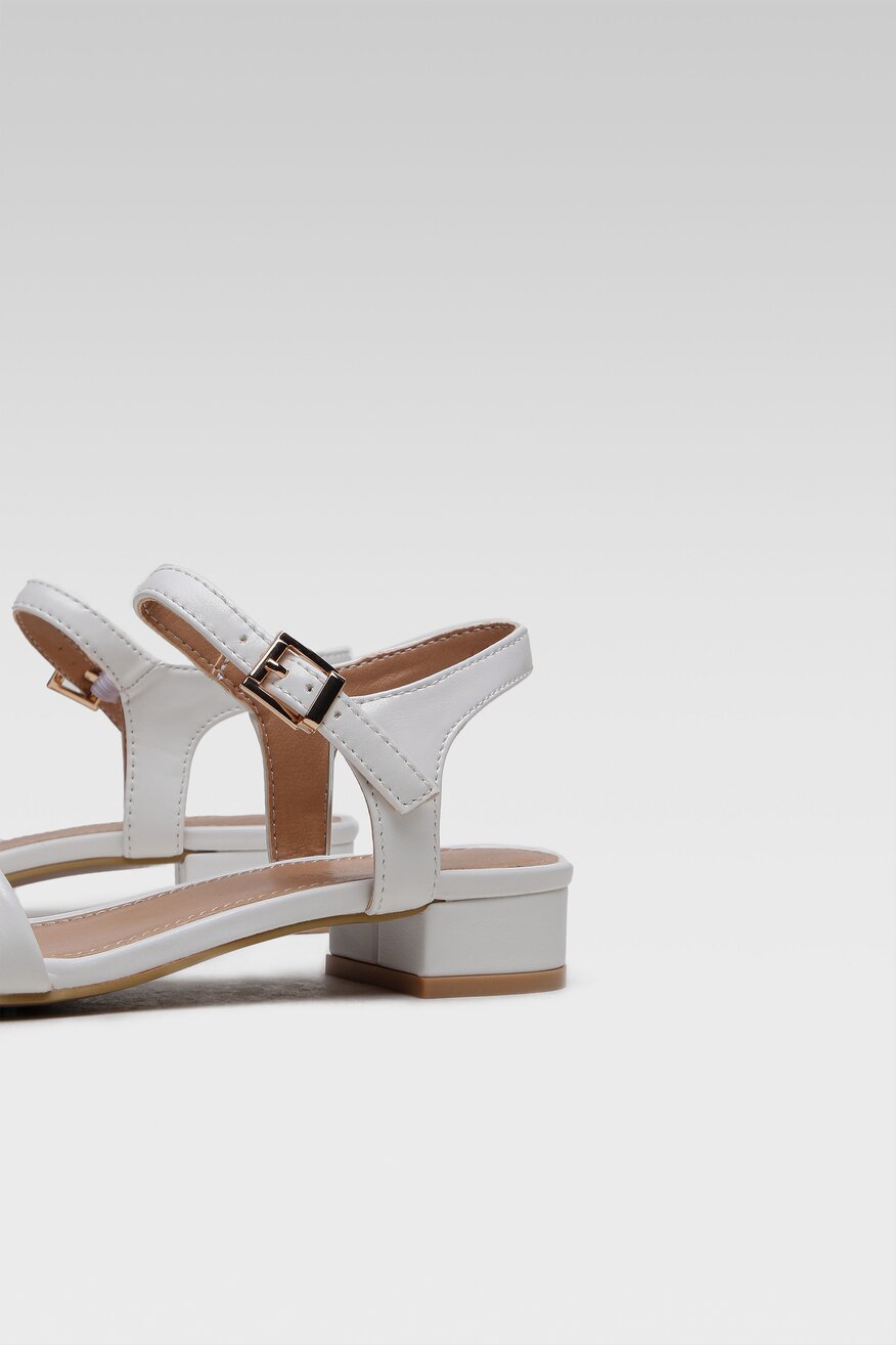 Jenny Fairy - Sandały pastelowe białe - 5904248643683