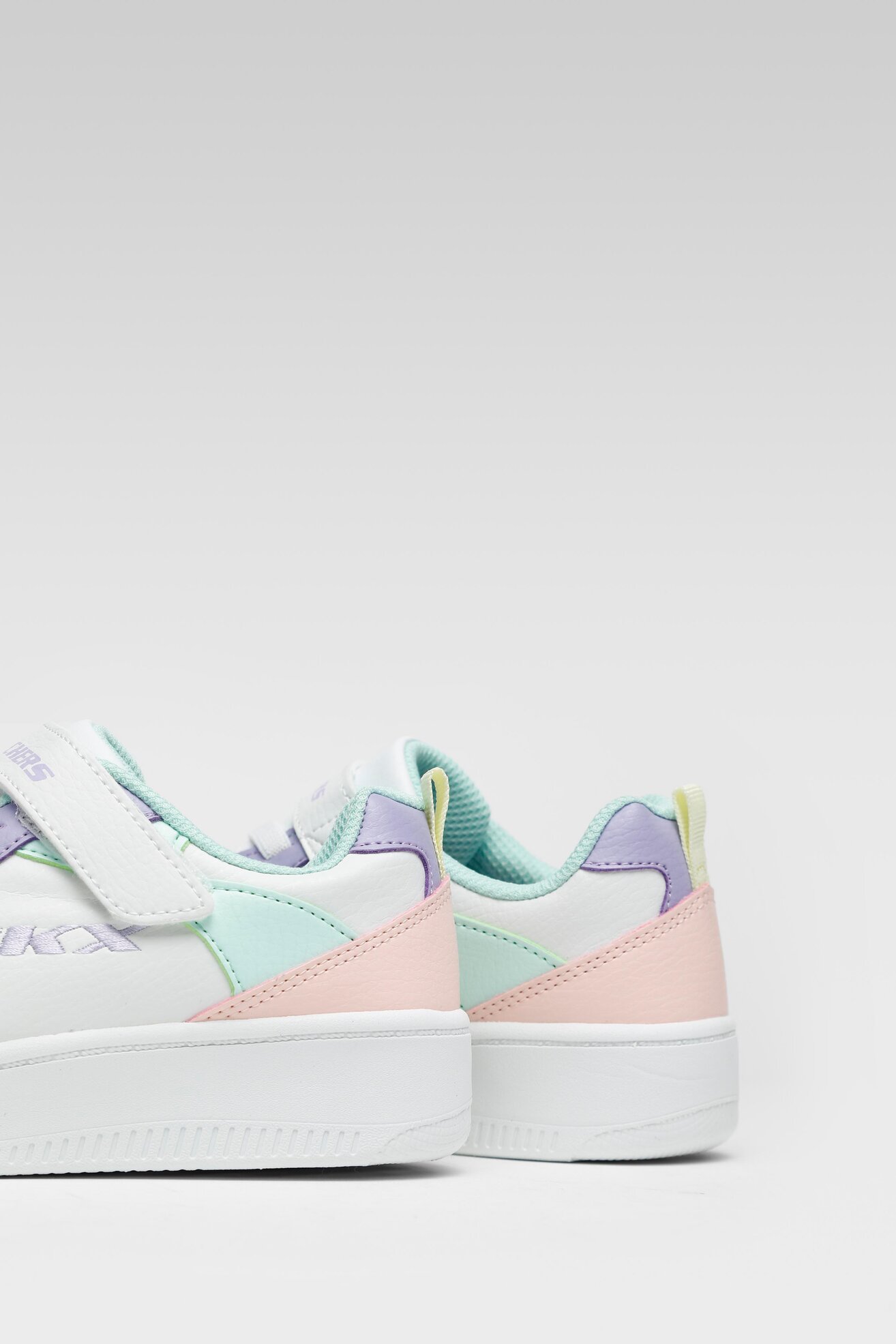 Obuwie sportowe Skechers 310156L WMLT Biały