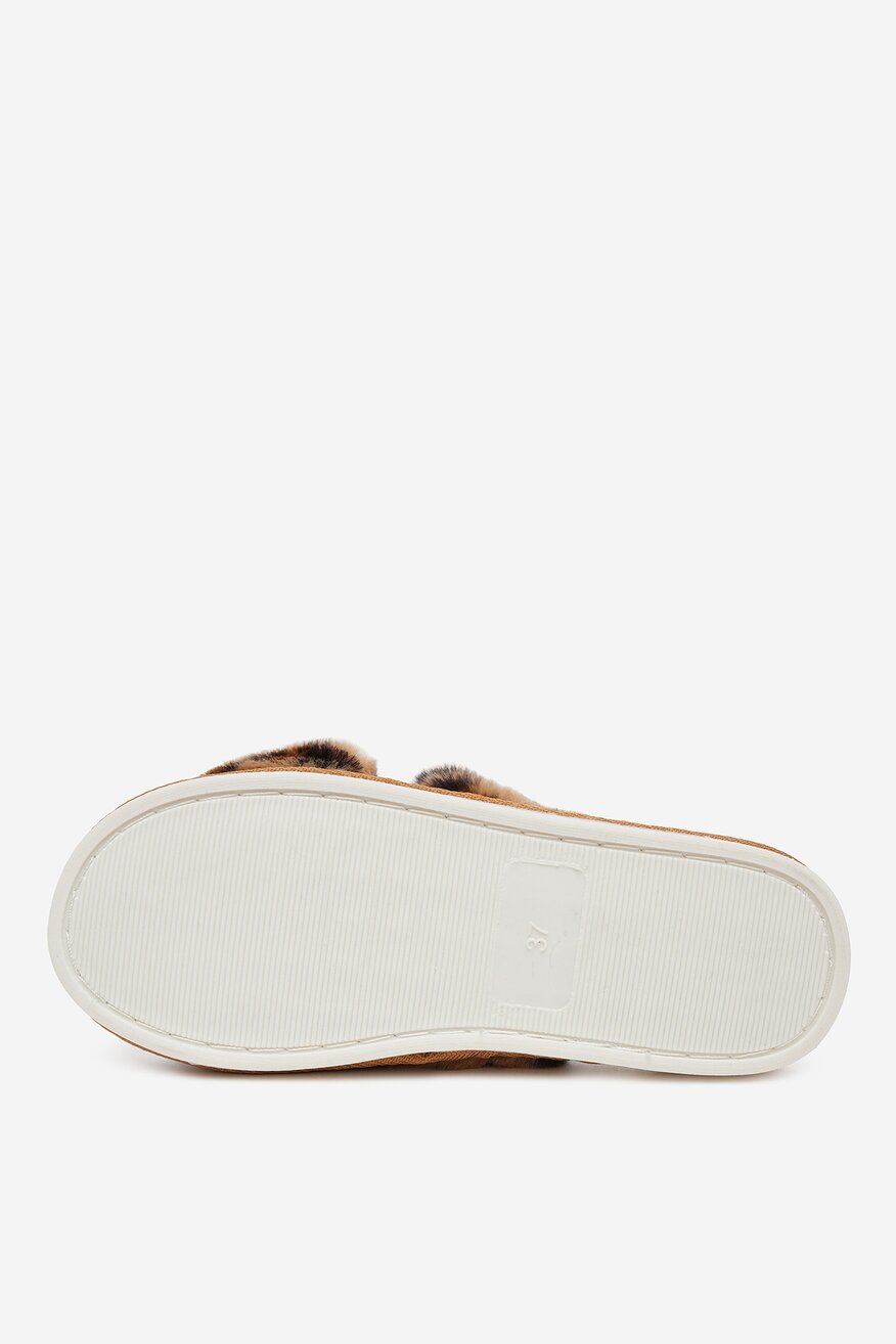 
                DeeZee - Kapcie ocieplane - 5904410900378