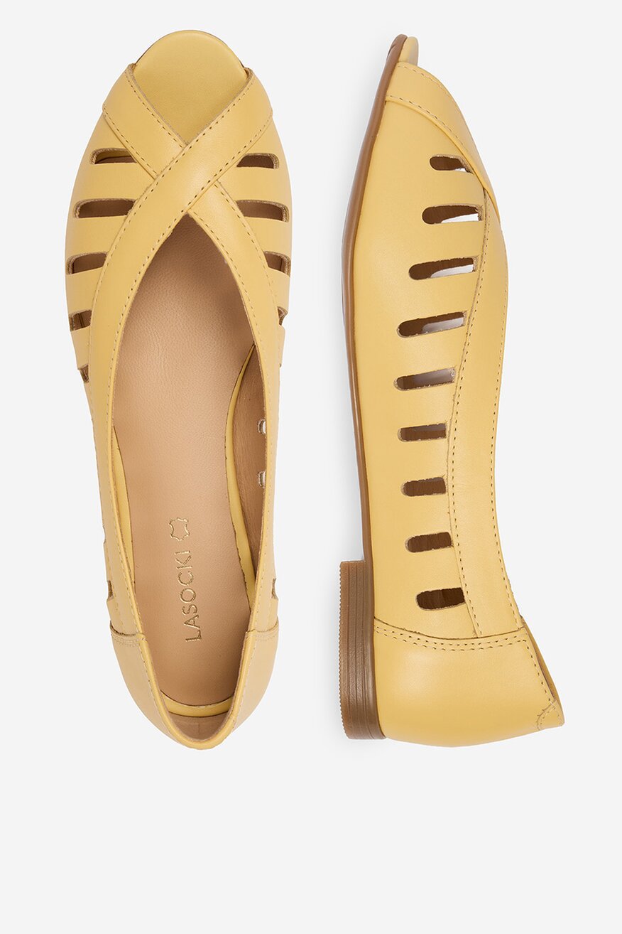 
                Lasocki - Baleriny skórzane - 5906751856079