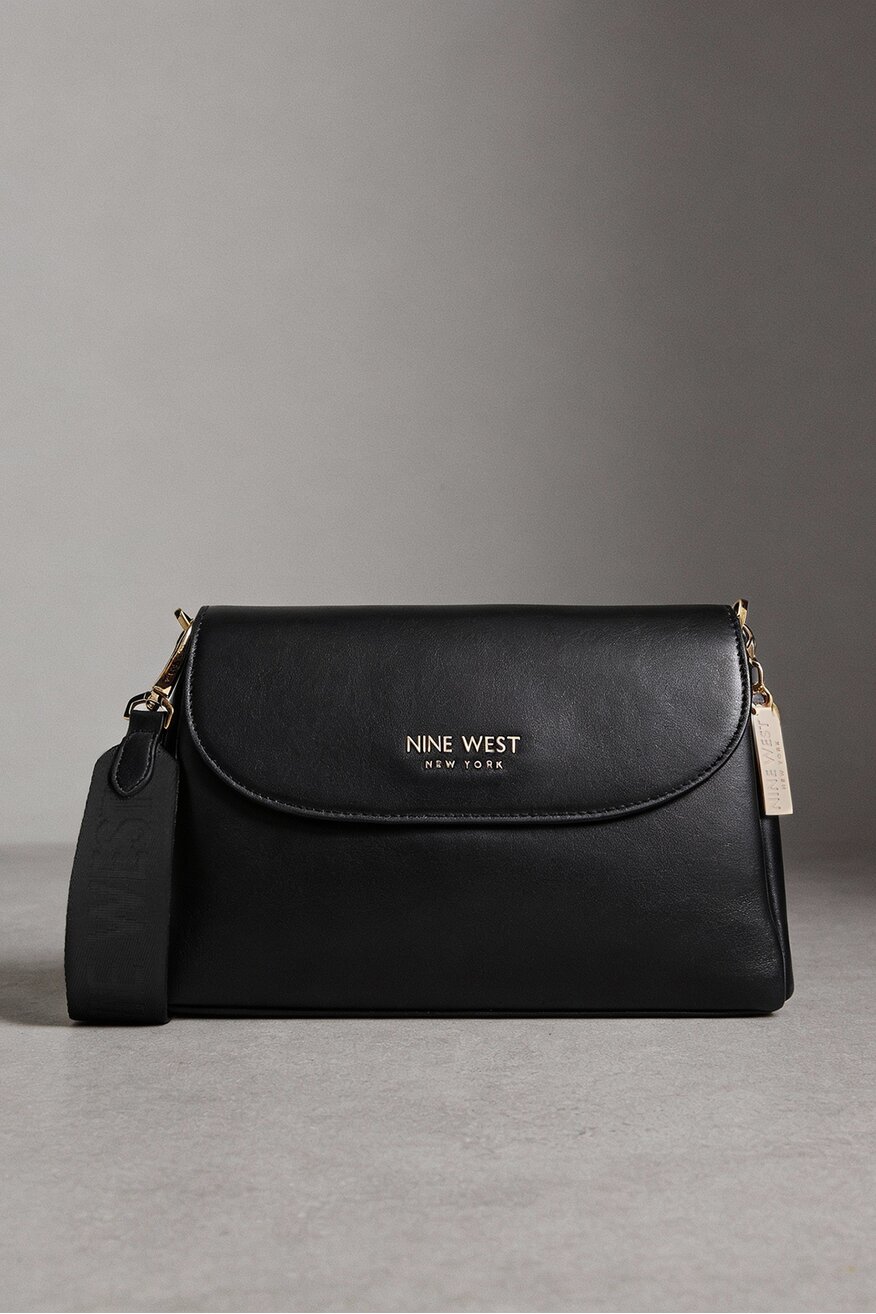 
                Дамска чанта NINE WEST ЧЕРЕН - 5906751260012