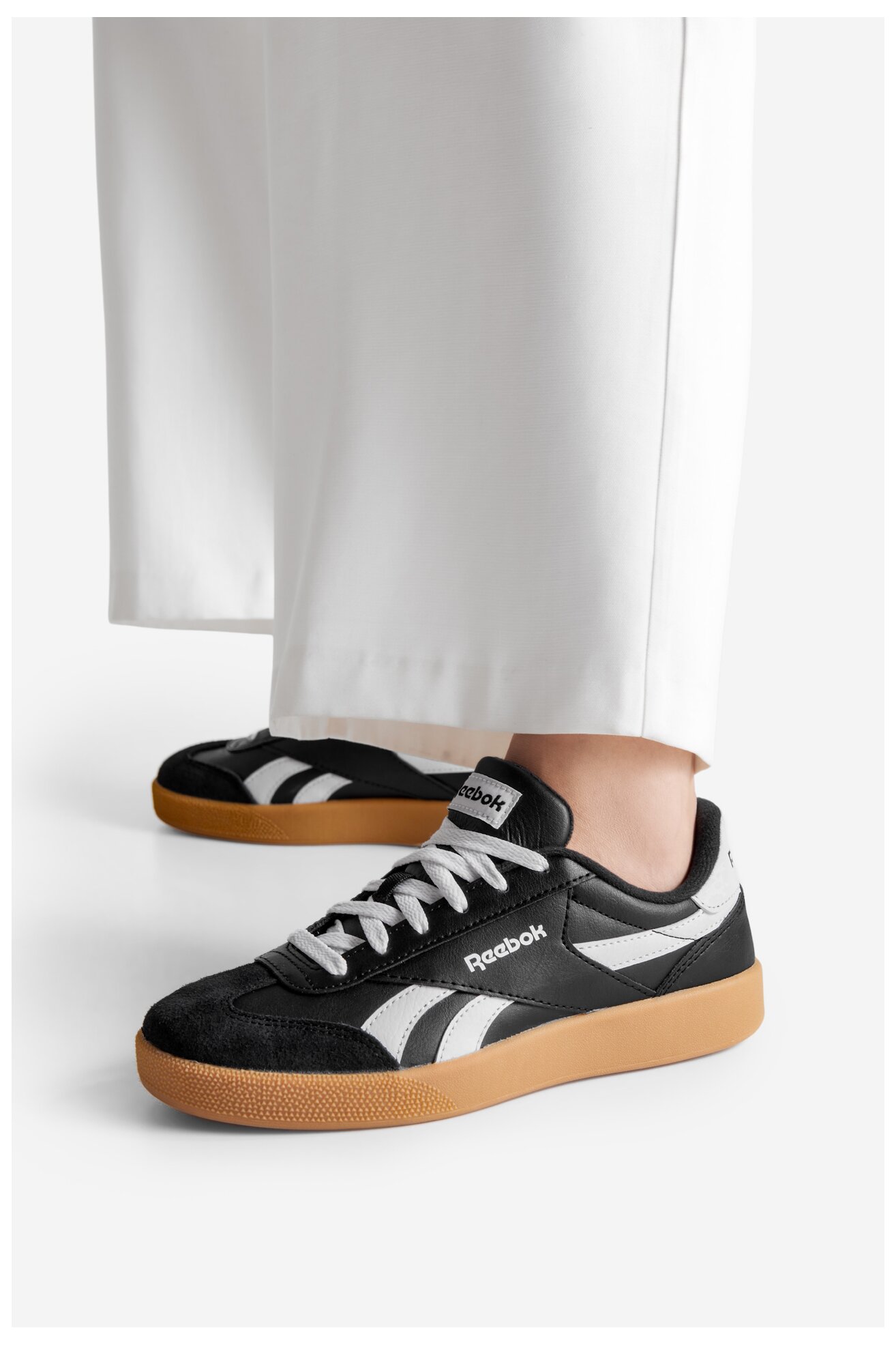 Sportcipő Reebok SMASH EDGE 100208246 FEKETE