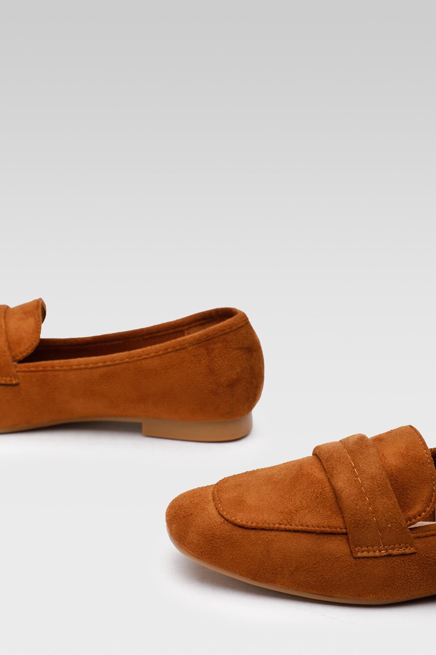 
                Bassano - Mokasyny wsuwane - 5904862037028