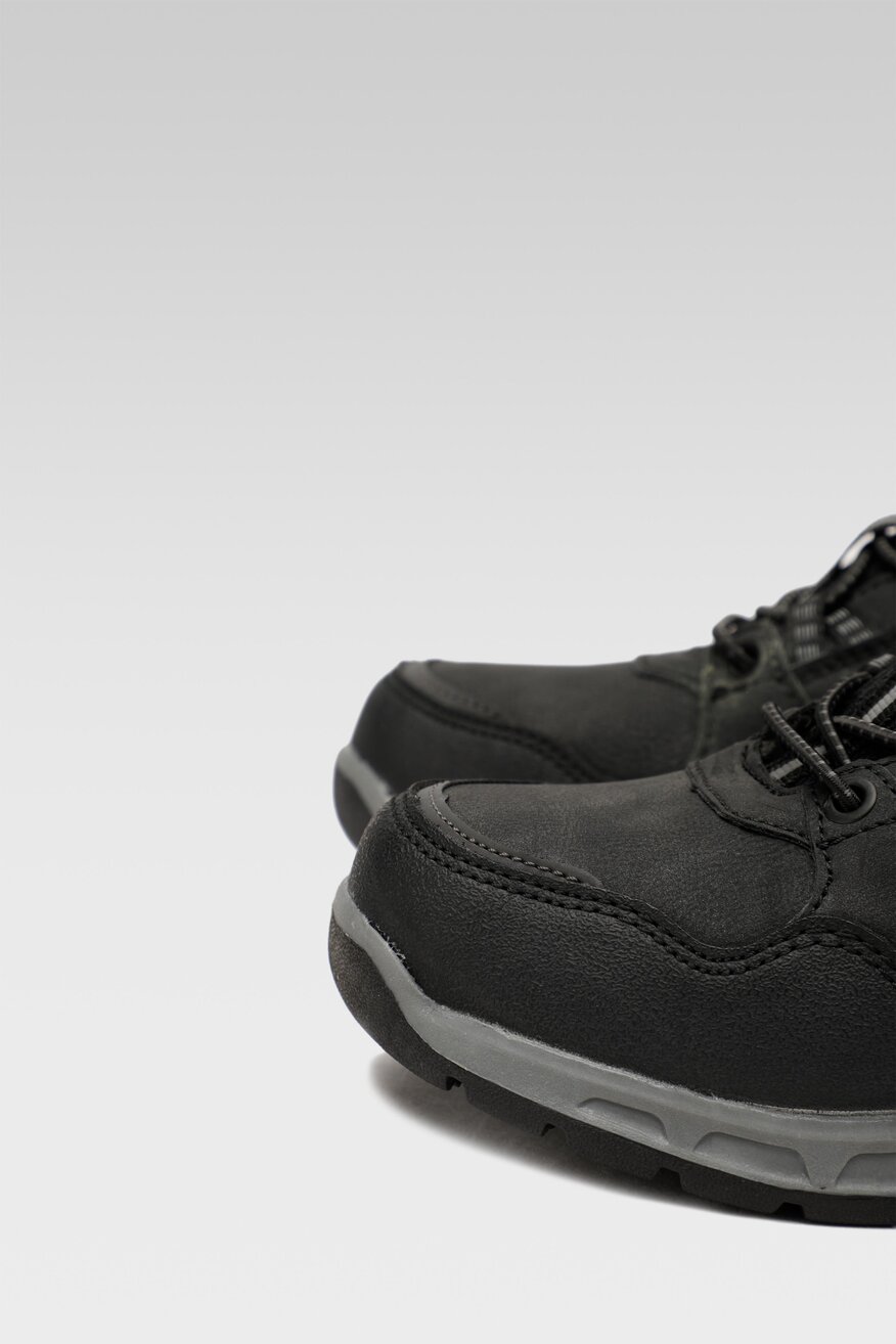 
                Черевики SPRANDI EARTH GEAR ЧОРНИЙ - 5904862108131