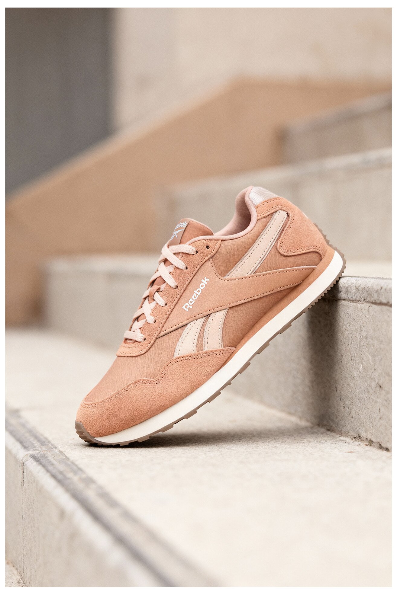 Sportovní obuv Reebok CEO-GLIDE LOW 100230904 BÉŽOVÁ