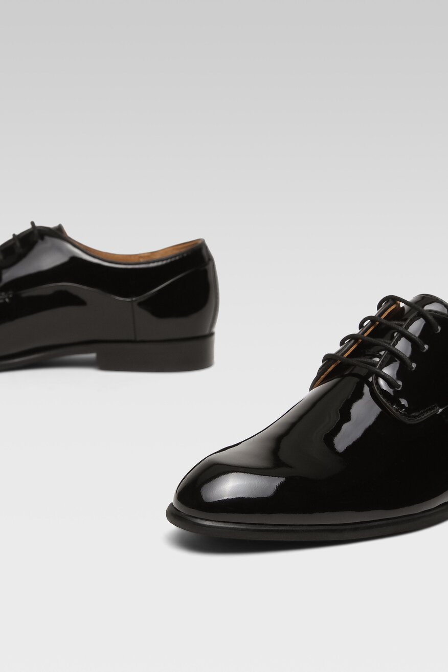 
                Gino Rossi - Półbuty skórzane lakierowane - 5904862545332