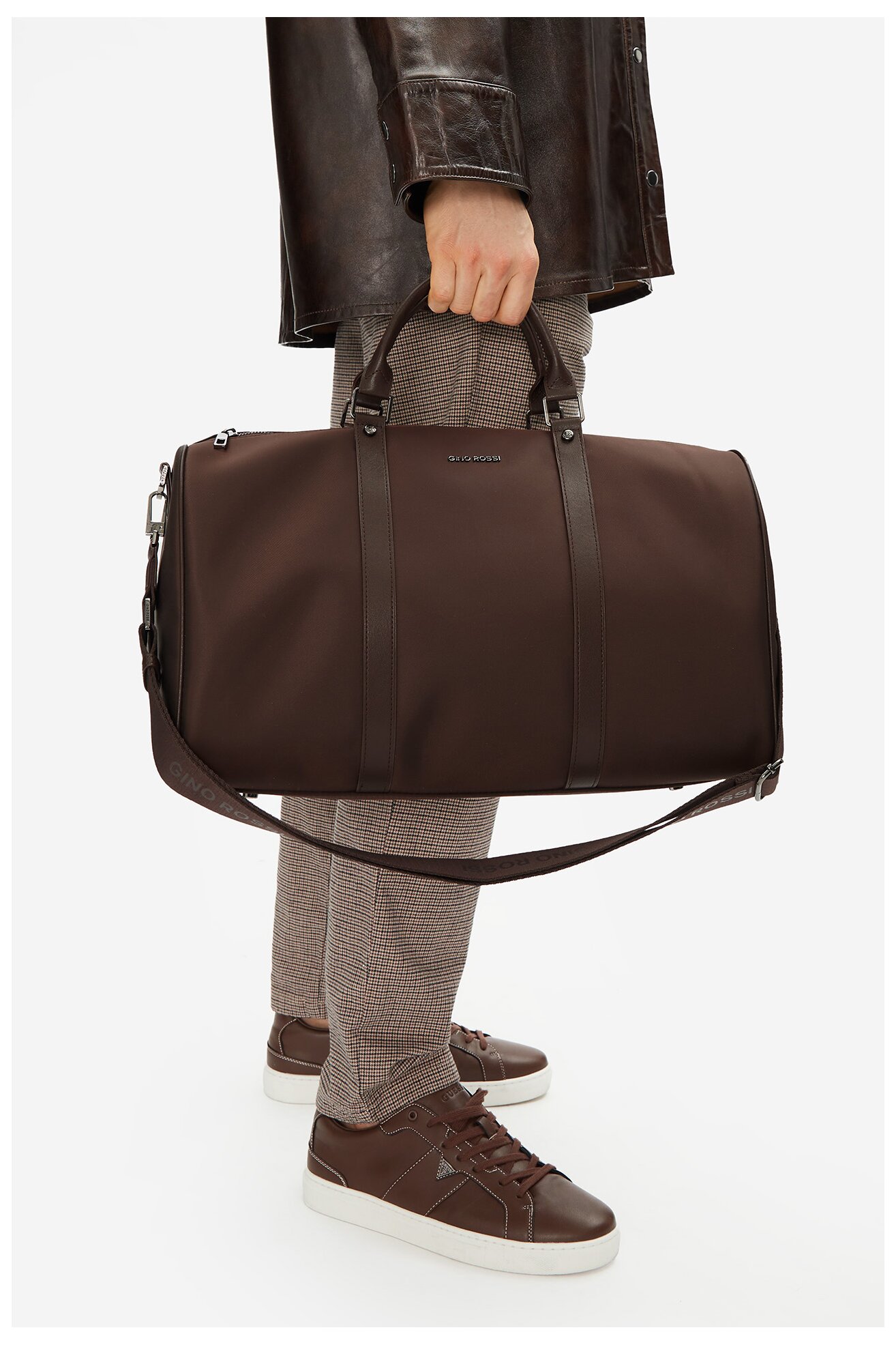 Utazó táska Gino Rossi 05A3626-9 BARNA