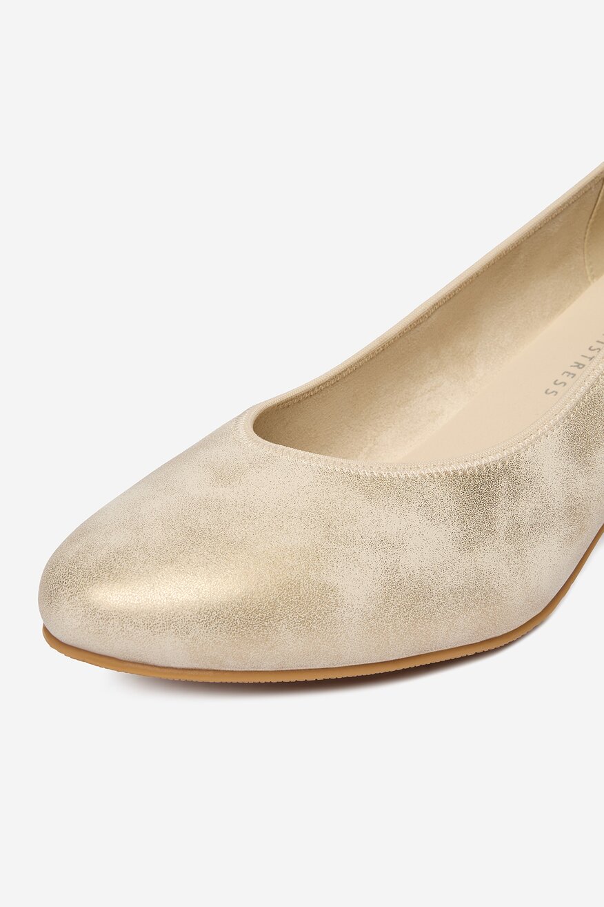 
                Елегантни обувки Rieker ЗЛАТИСТ - 2230092738774