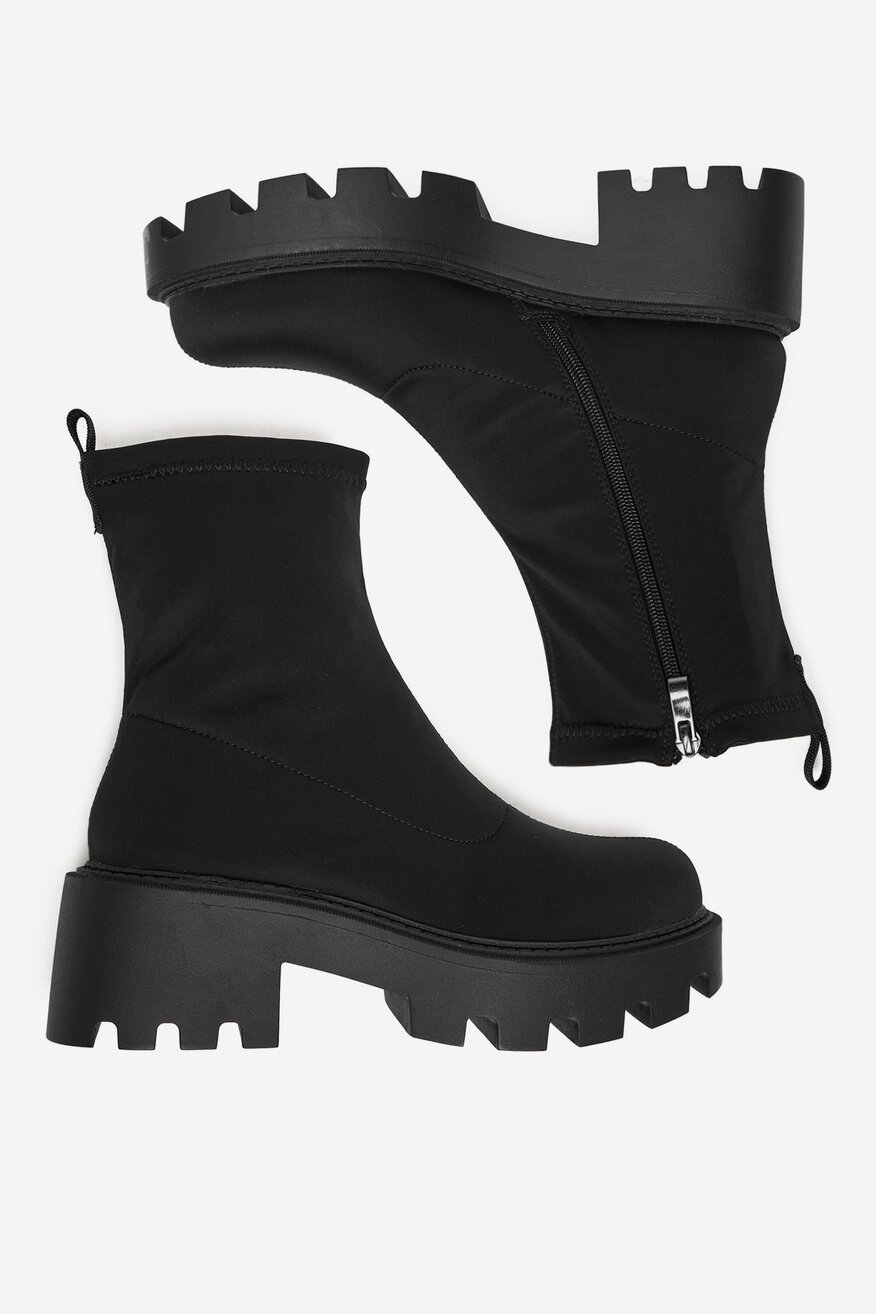 
                Боти DeeZee ЧЕРЕН - 5904410906318