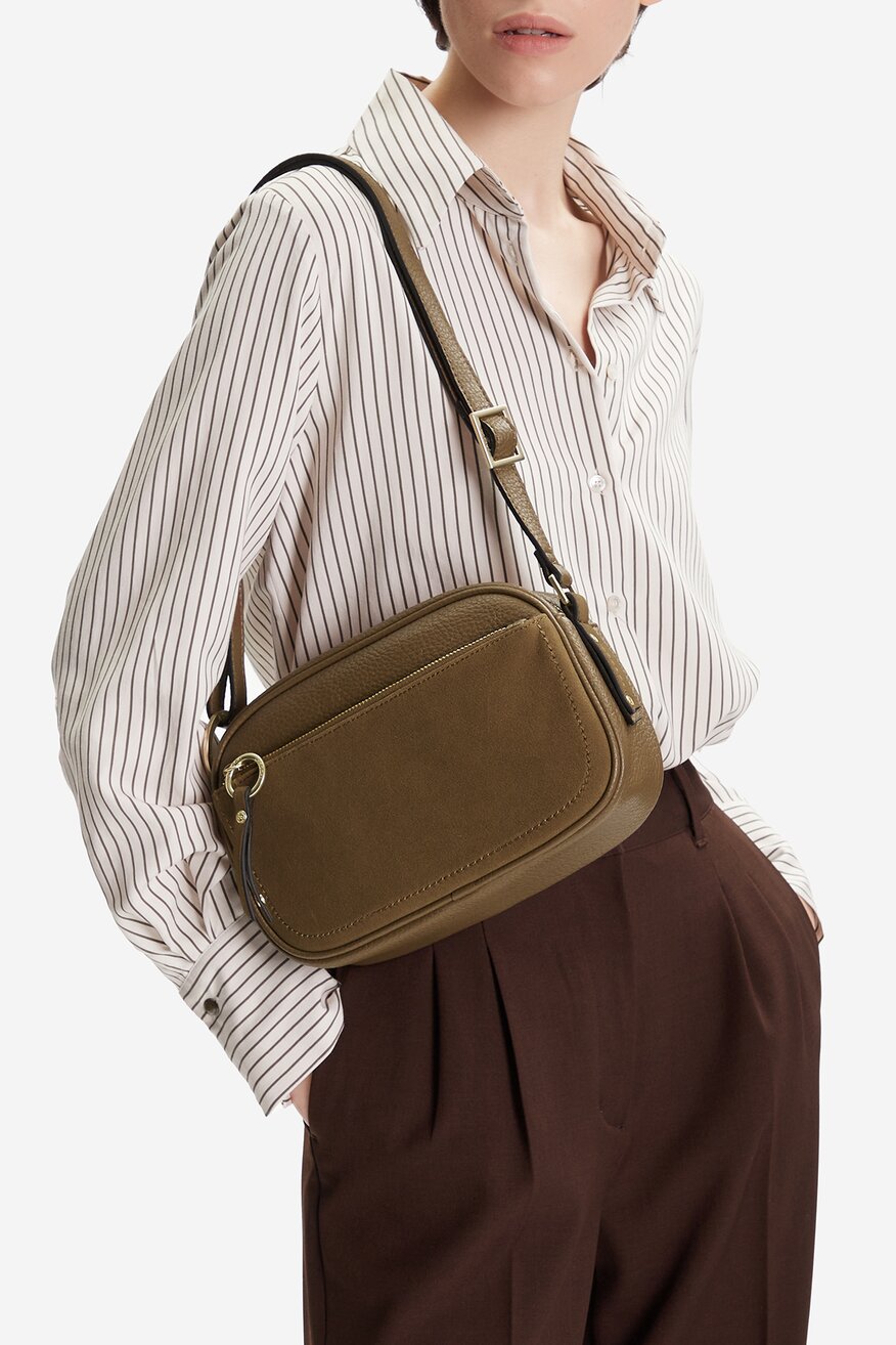 
                Lasocki - Mała torebka crossbody - 5906751403105