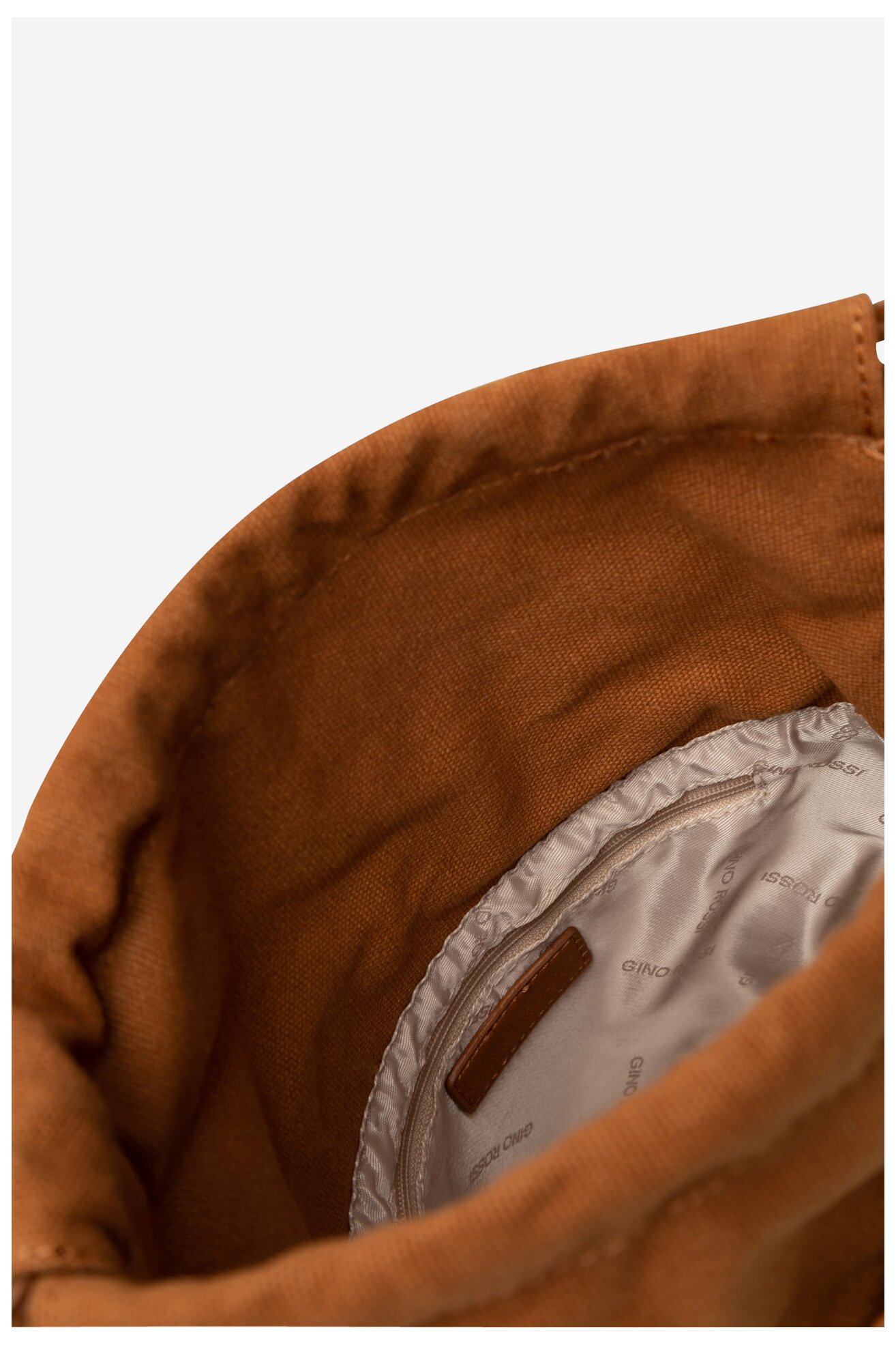 Kézitáska Gino Rossi TYLO 2 CAMEL