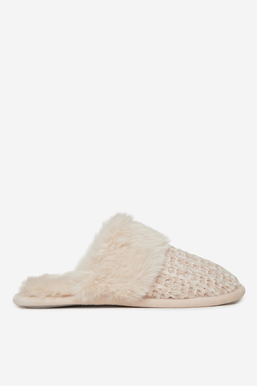 
                DeeZee - Kapcie ocieplane - 5904410813692