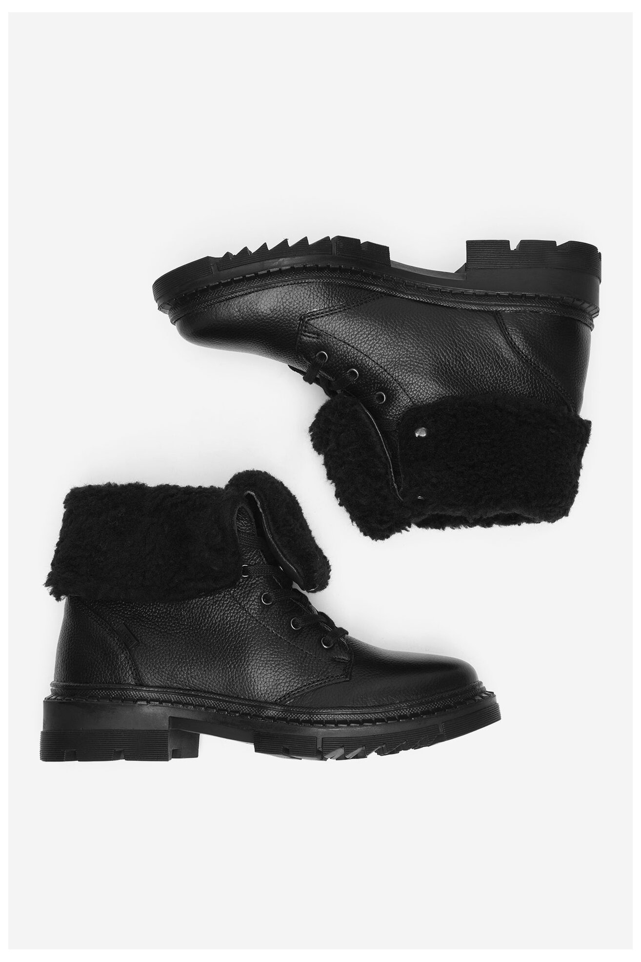 Šněrovací vyšší obuv Lasocki Young JUL-RI-K-7888-1 ČERNÁ