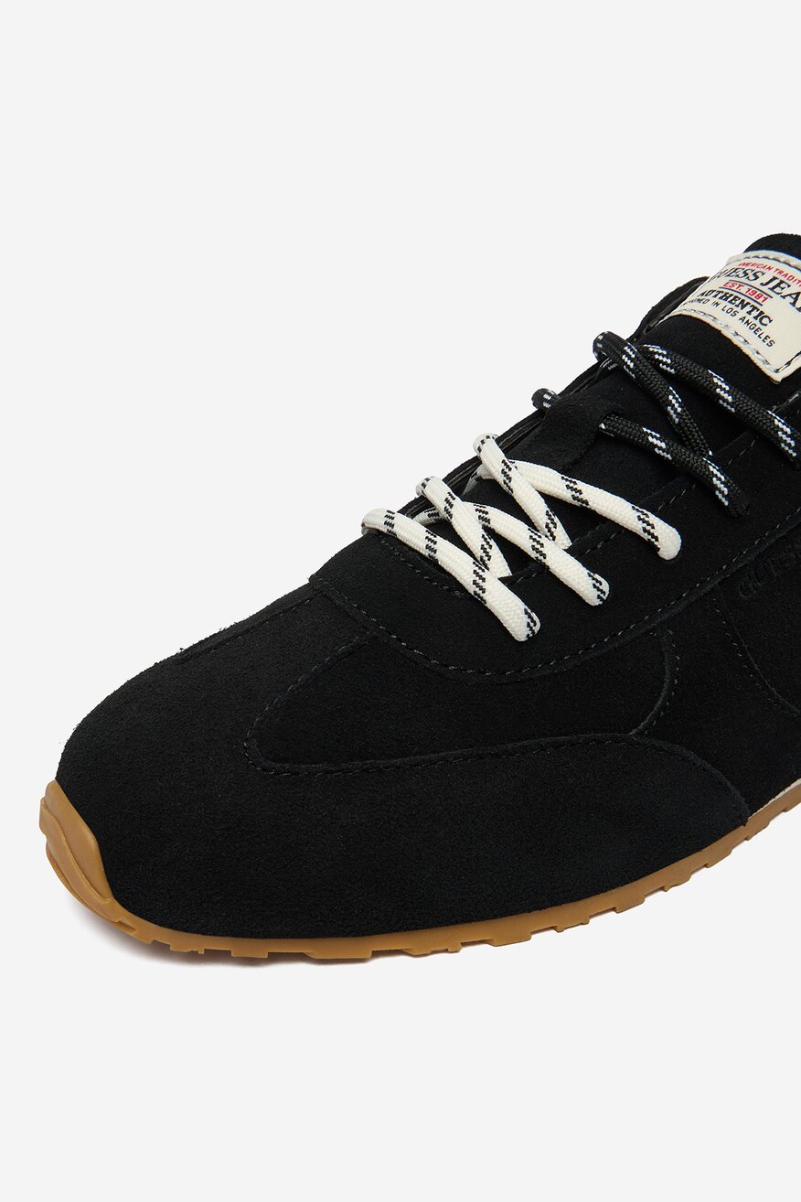 
                Кросівки GUESS JEANS ЧОРНИЙ - 5907964041337