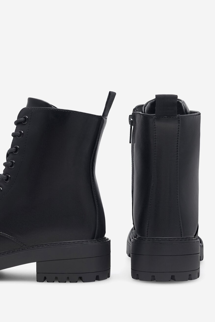 
                Csizma Jenny Fairy FEKETE - 5905588756545