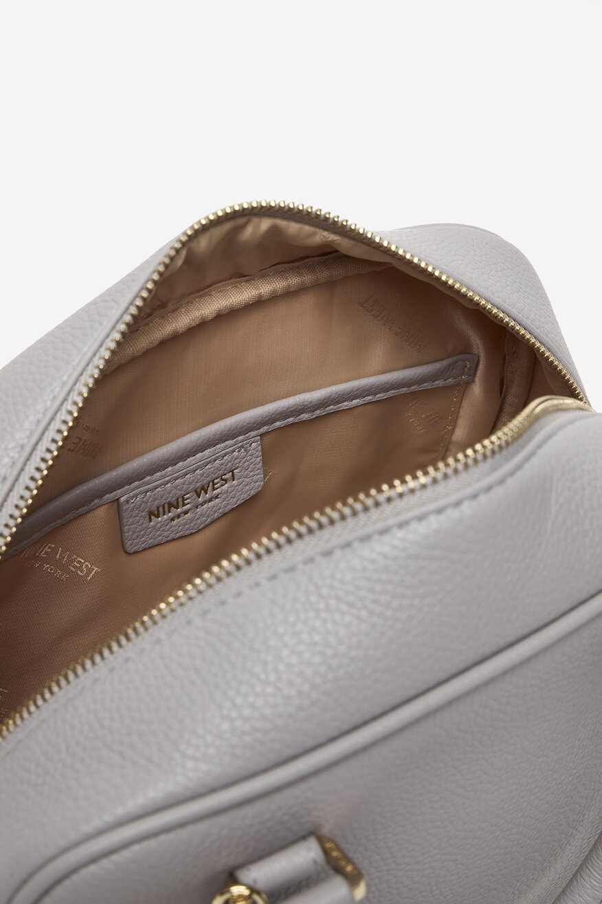 
                Сумка З Ремінцем NINE WEST ГОЛУБИЙ - 5906751544471