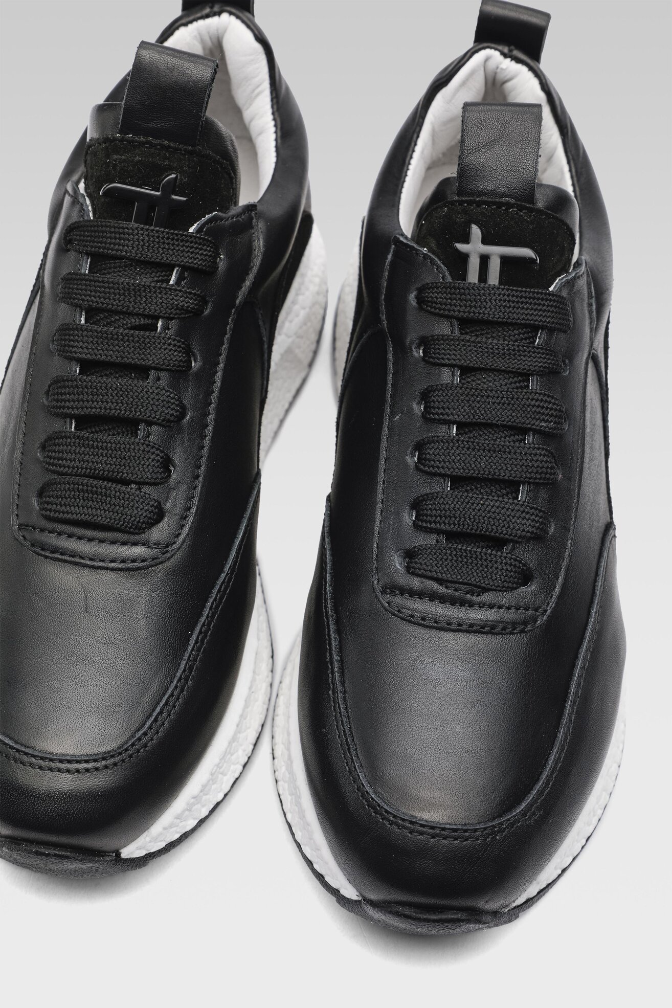 Sneakers Togoshi 37960 Czarny