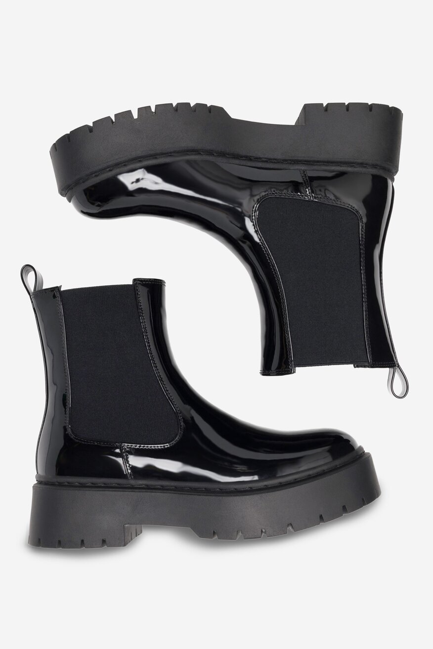 
                Боти Jenny Fairy ЧЕРЕН - 5905588013143