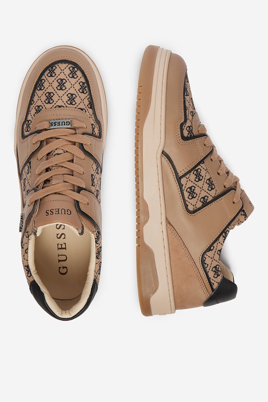 
                GUESS KIDS - Sneakersy skórzane - 5906751792261