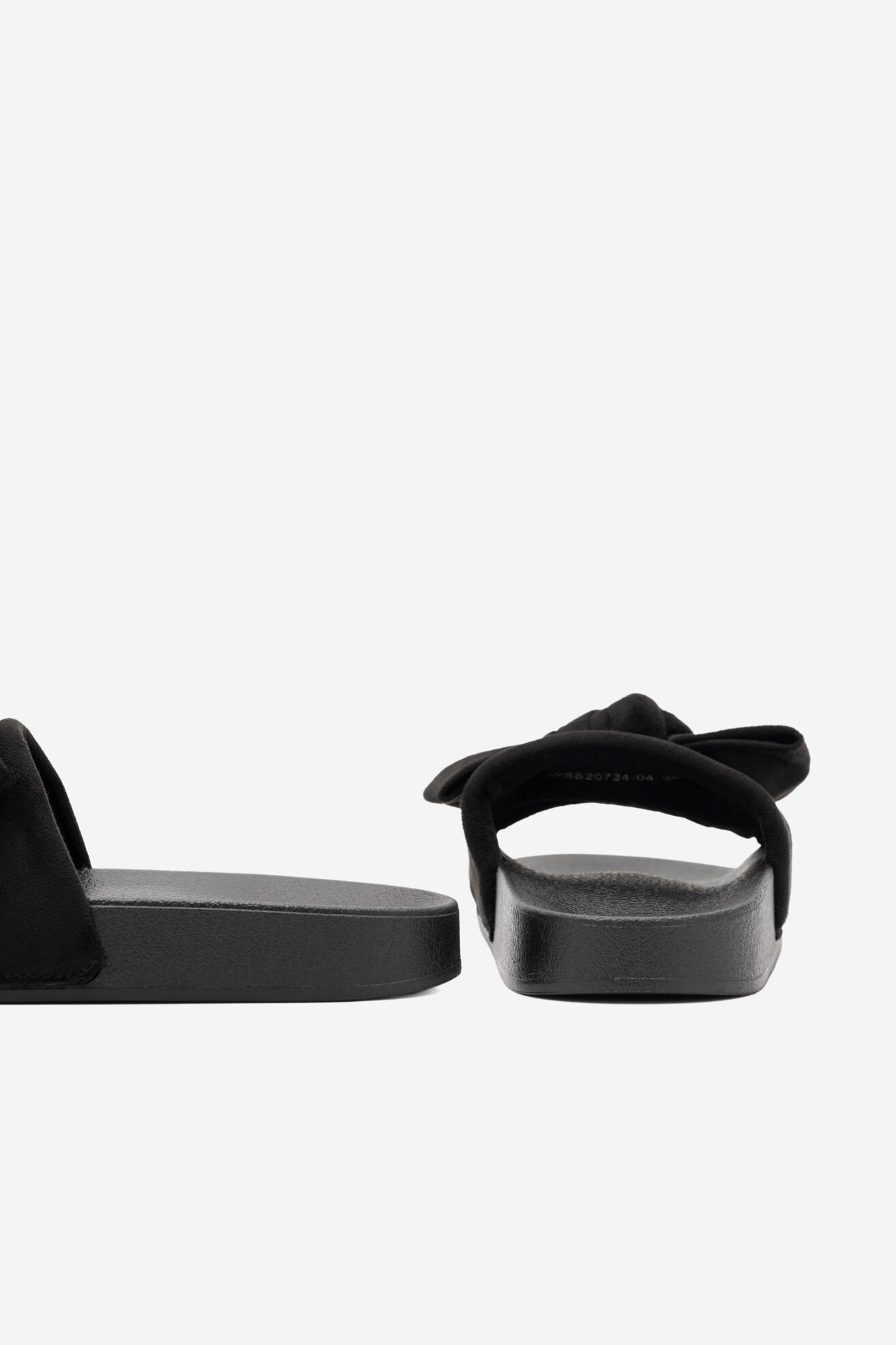 Klapki Clara Barson FABIA WSS20734-04 Czarny