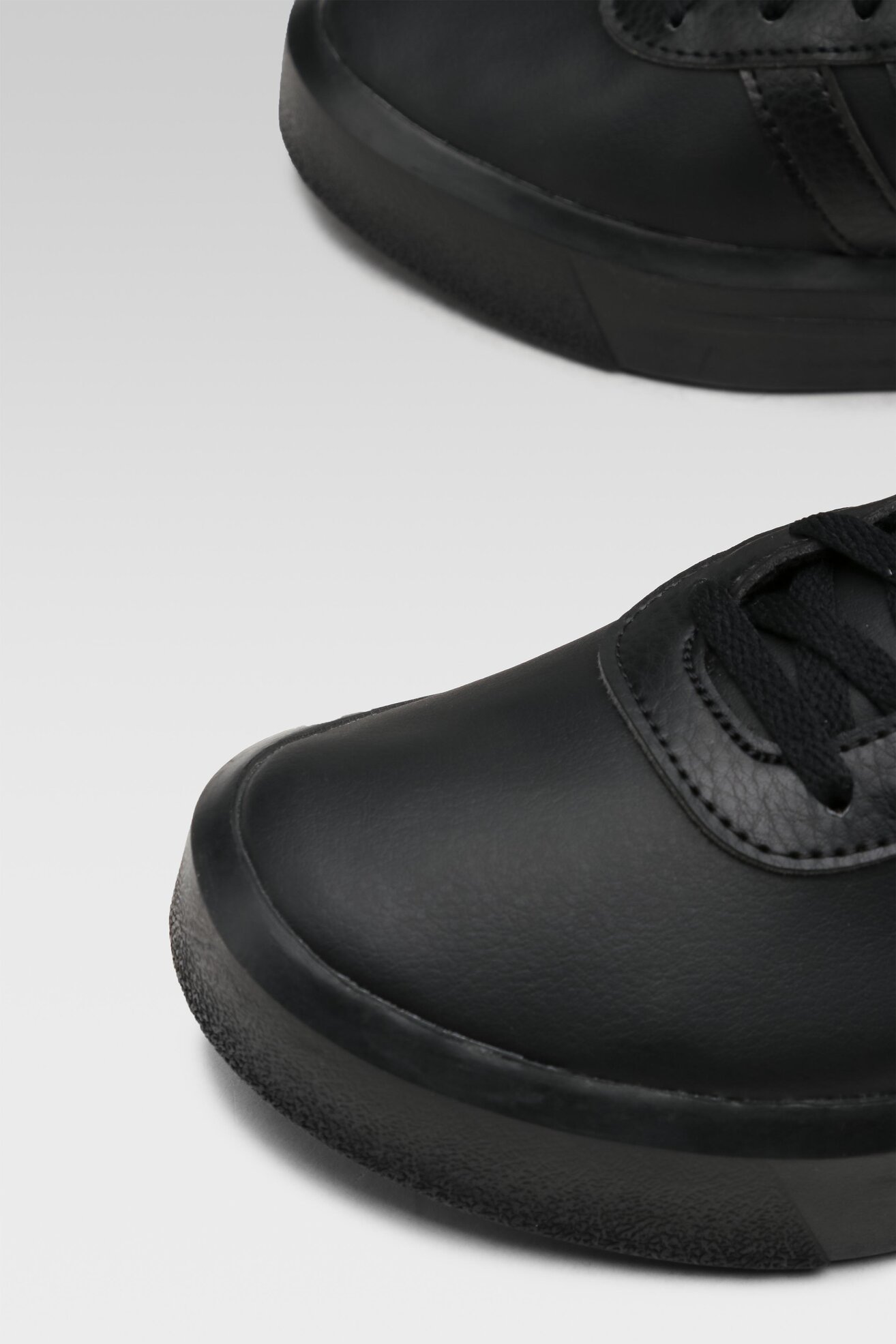 Sportska obuća ADIDAS COURT PLATFORM GV8995 CRNA