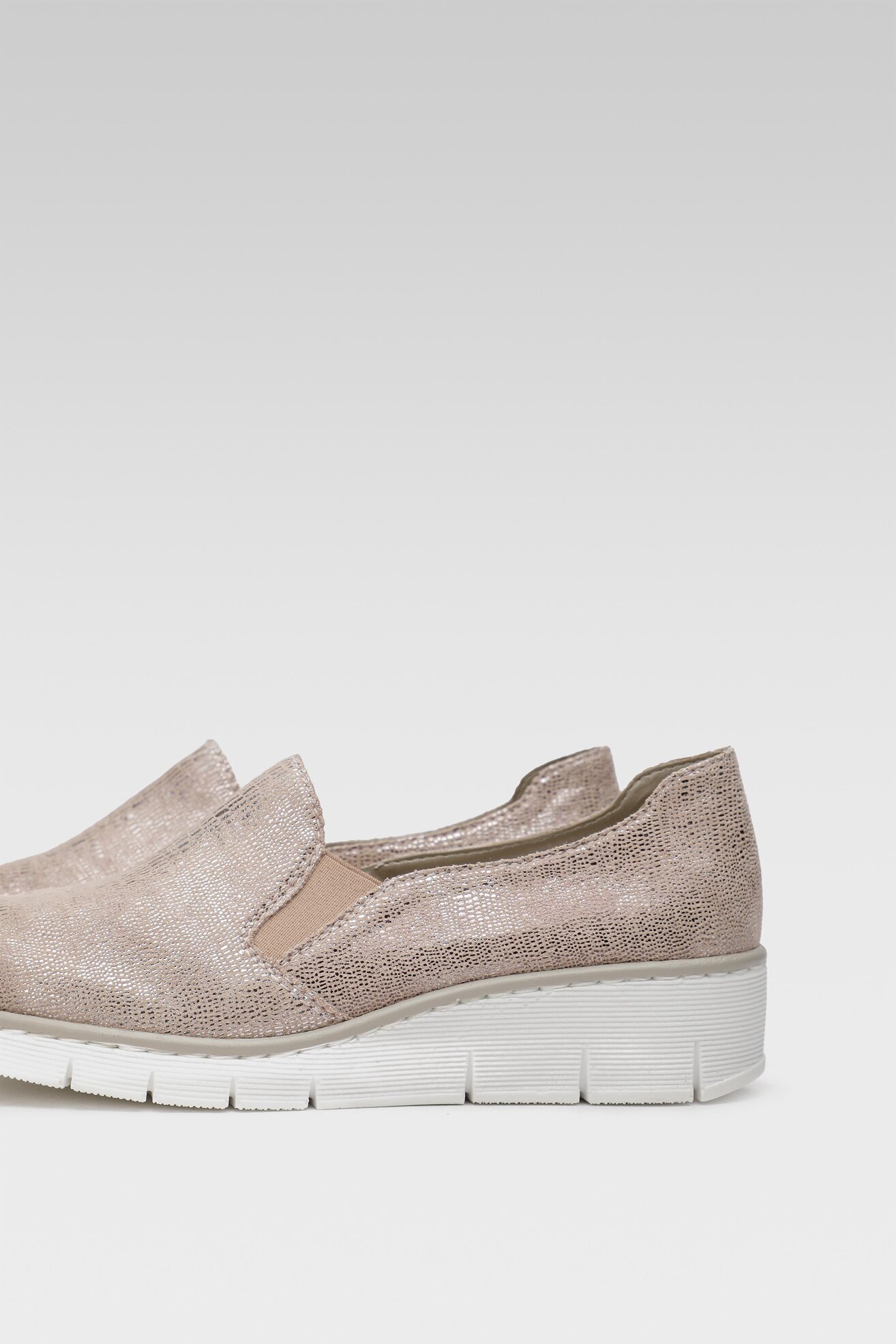 Félcipő Rieker 537B0-62 SÖTÉTBÉZS