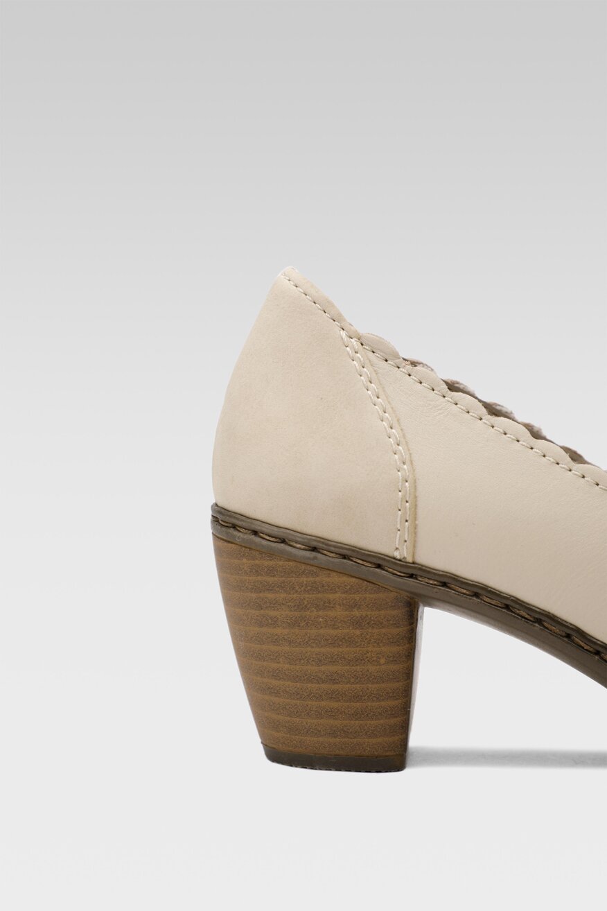 
                Елегантни обувки Rieker БЕЖОВ - 5904862476476