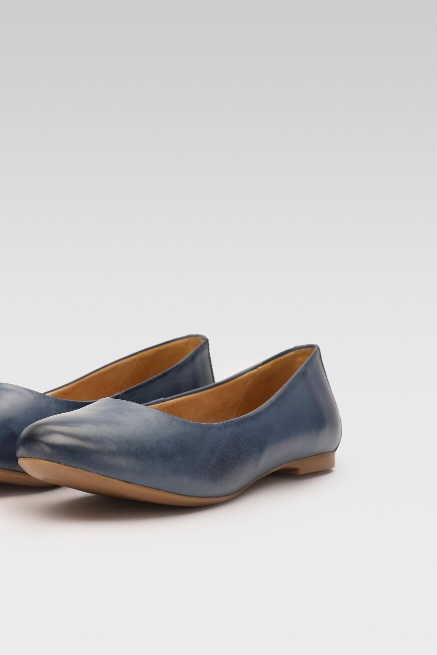 
                Lasocki - Skórzane baleriny granatowe - 5903698544243