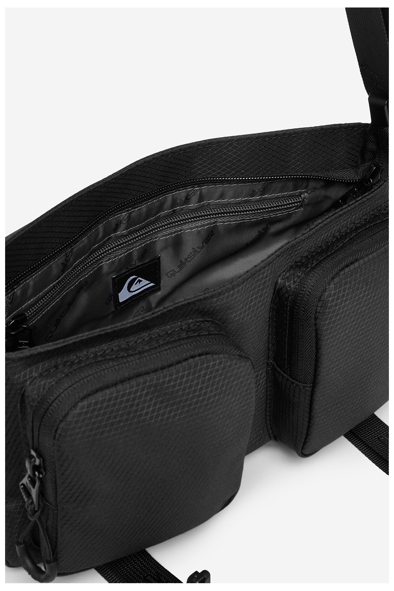 Дамска чанта QUIKSILVER CEOWB-QUIC-F-002-09 ЧЕРЕН