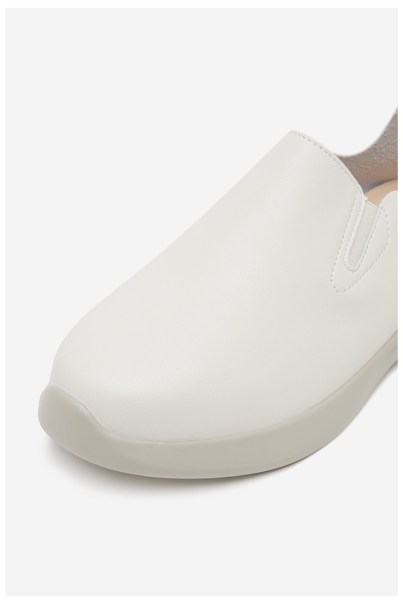 Półbuty Clara Barson WFA3690-1 Kremowy