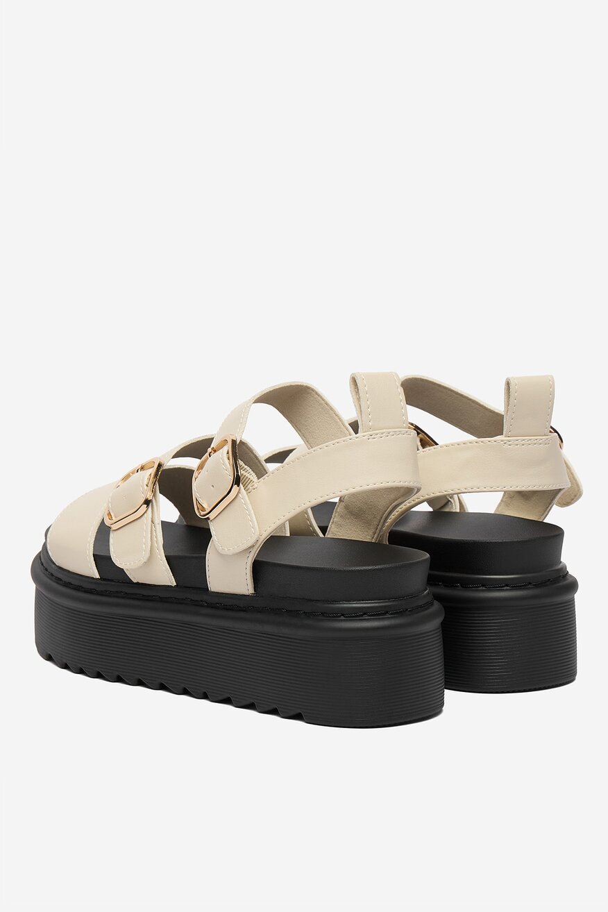 
                DeeZee - Sandały - 5906751857410