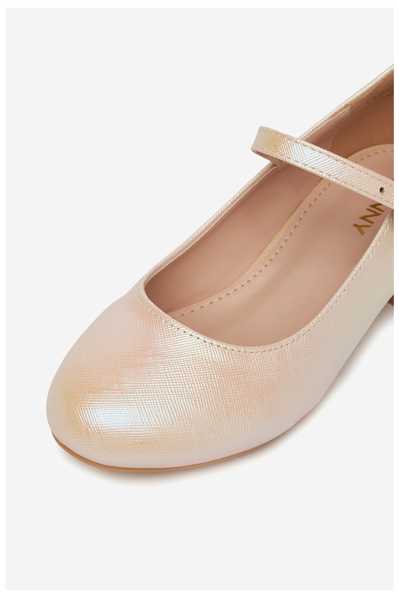 Półbuty Jenny CM240902-1 Złoty