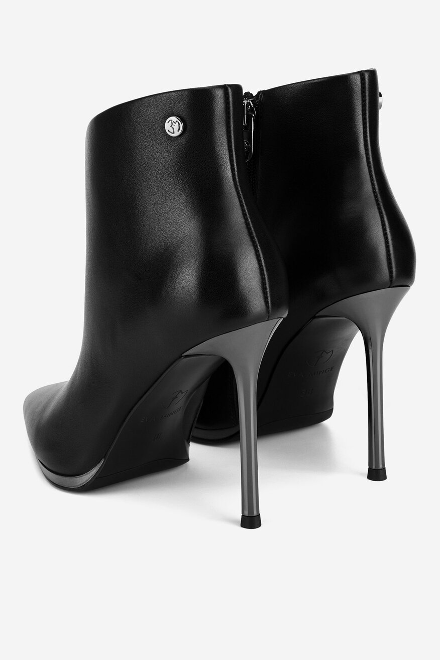 
                Bokacsizma EVA MINGE FEKETE - 5905588988717