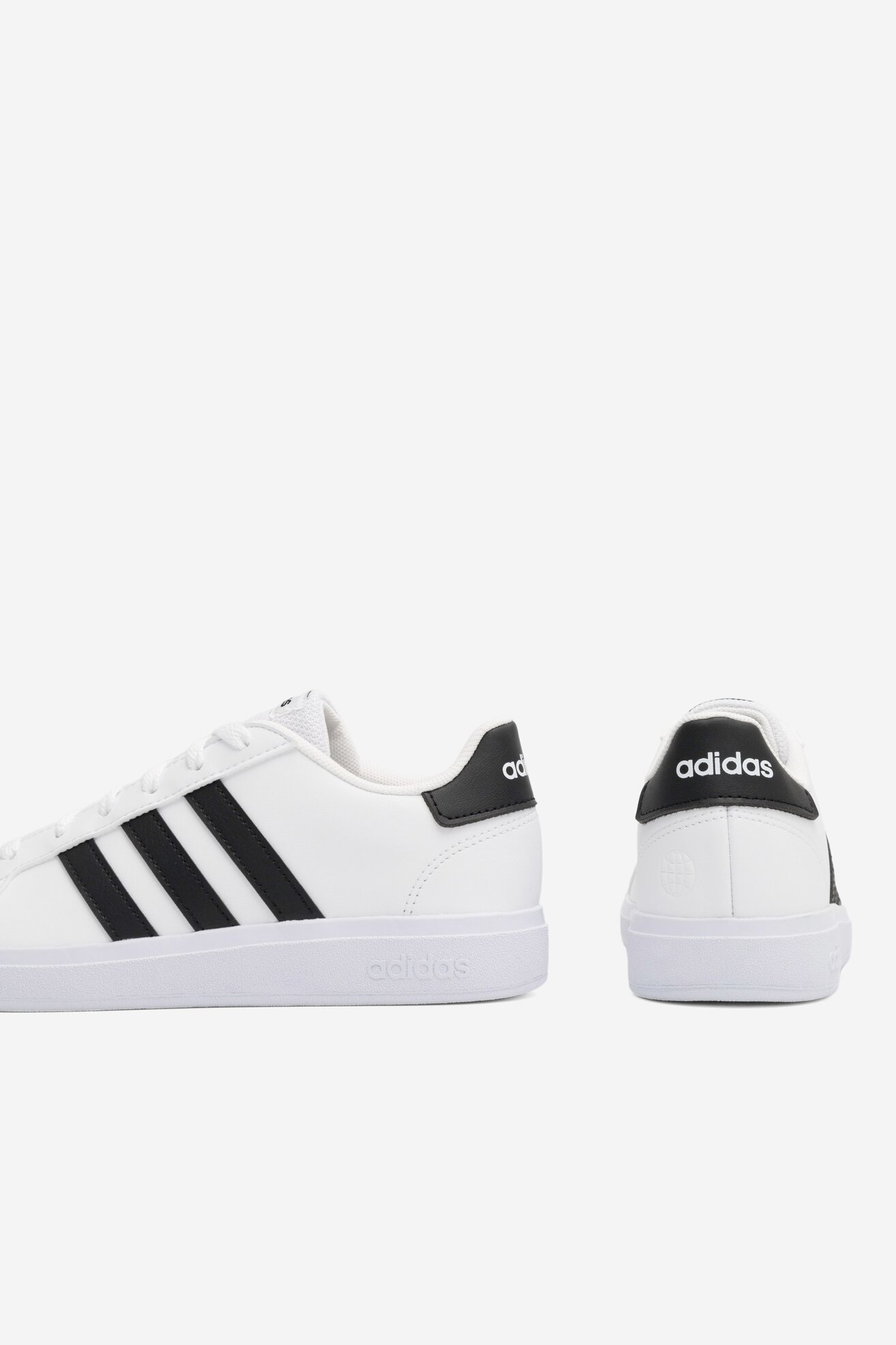 Спортни обувки adidas GRAND COURT 2.0 K GW6511 БЯЛ