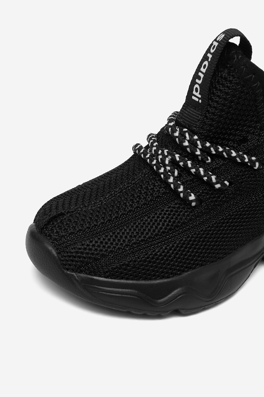 
                Спортни обувки Sprandi ЧЕРЕН - 5906751604953