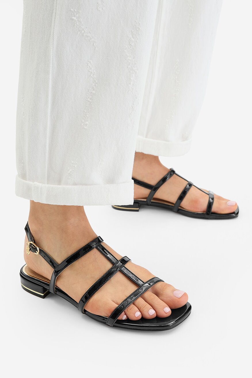 
                NINE WEST - Sandały - 5906751948644