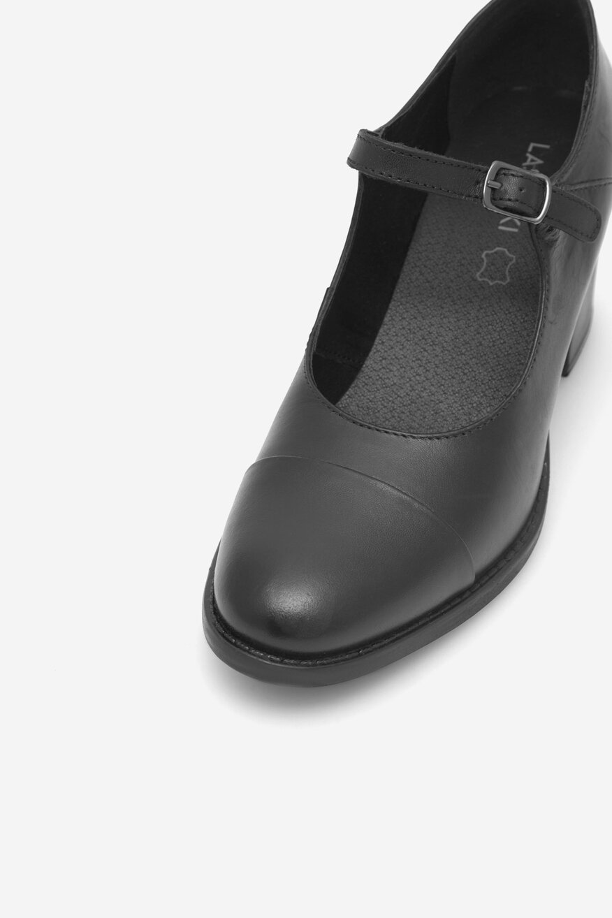 Körömcipő Lasocki FEKETE - 5905588380962