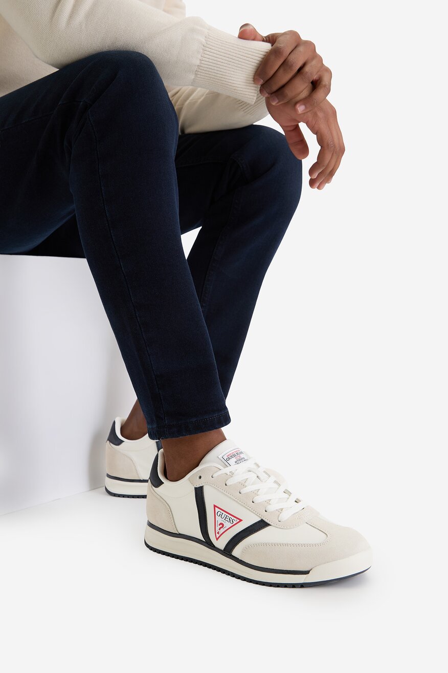 
                GUESS JEANS - Sneakersy - 5906751997260