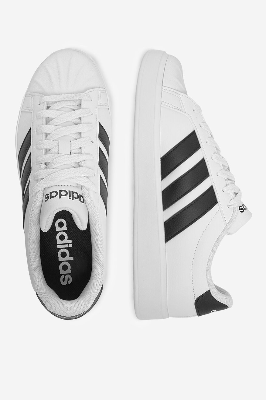 
                Sportcipő adidas FEHÉR - 5906751466216