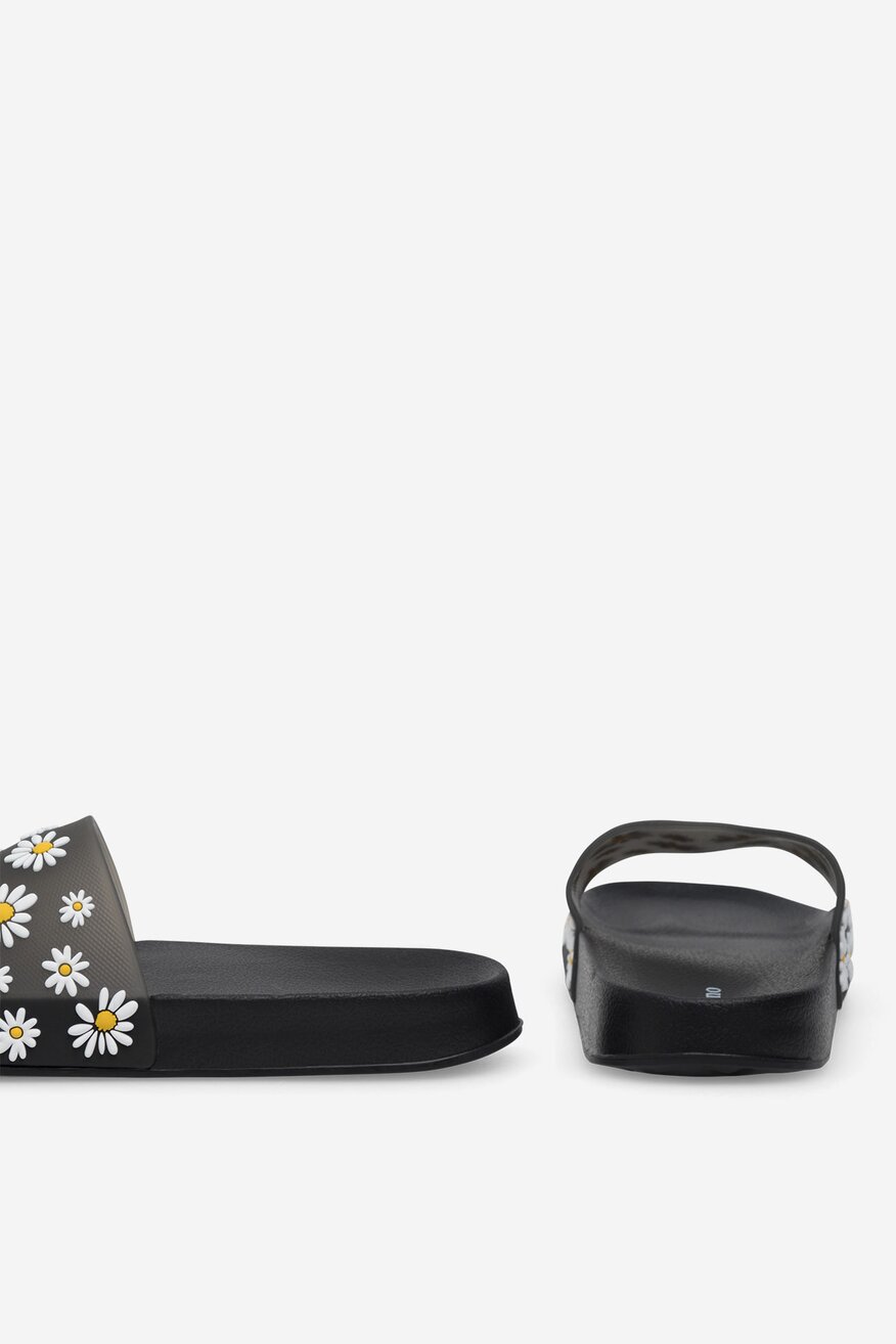 
                Uszodai papucs Bassano FEKETE - 5905588422518